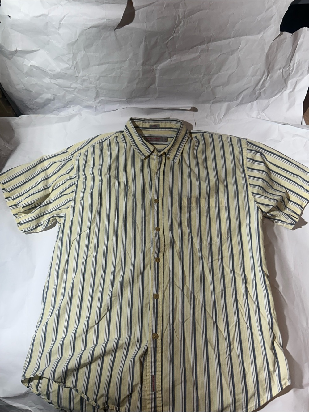 GREY ELEPHANT Short-Sleeve Button-Up Stripe Shirt - Yellow/Gray (Missing Button)